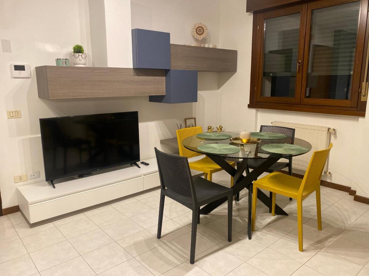 Apartmán Il Principio - Zona Fiera E Policlinico Pordenone Exteriér fotografie